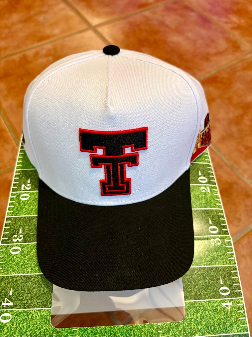Texas Tech SnapBack Hat WoodnGrail Football Rare - Picture 5 of 11